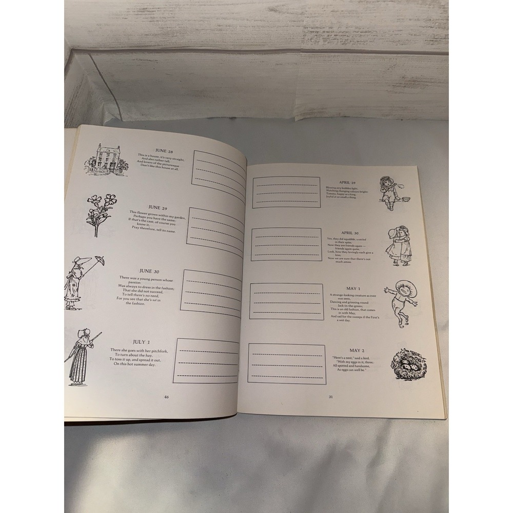 Kate Greenaway's Birthday Coloring Book‎ Coloring Books Blue Cover 1974 - Picture 8 of 8